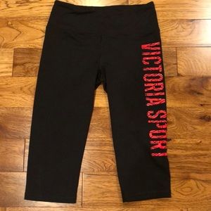 Victoria’s Secret sport leggings. Size medium